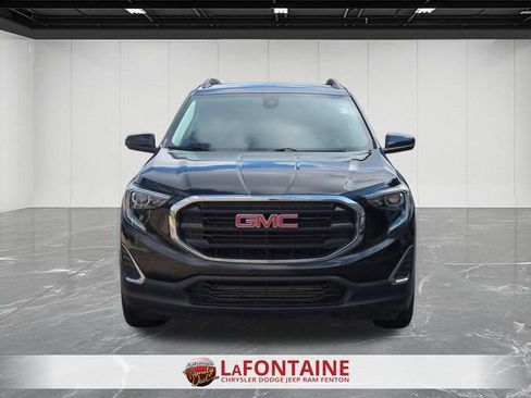 Used 2020 GMC Terrain SLE w/ Driver Convenience Package FWD image 8