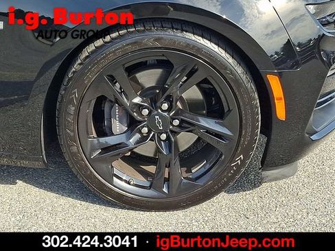 Used 2023 Chevrolet Camaro SS image 8