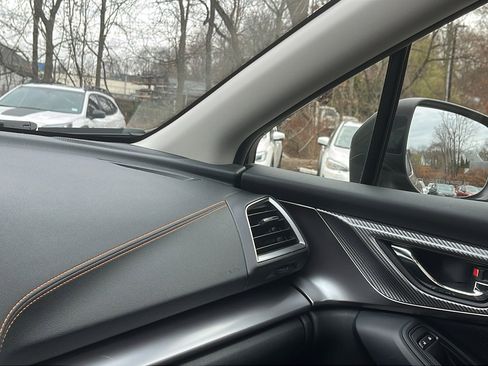 Certified 2022 Subaru Crosstrek 2.5i Limited w/ Moonroof Package 2 image 20