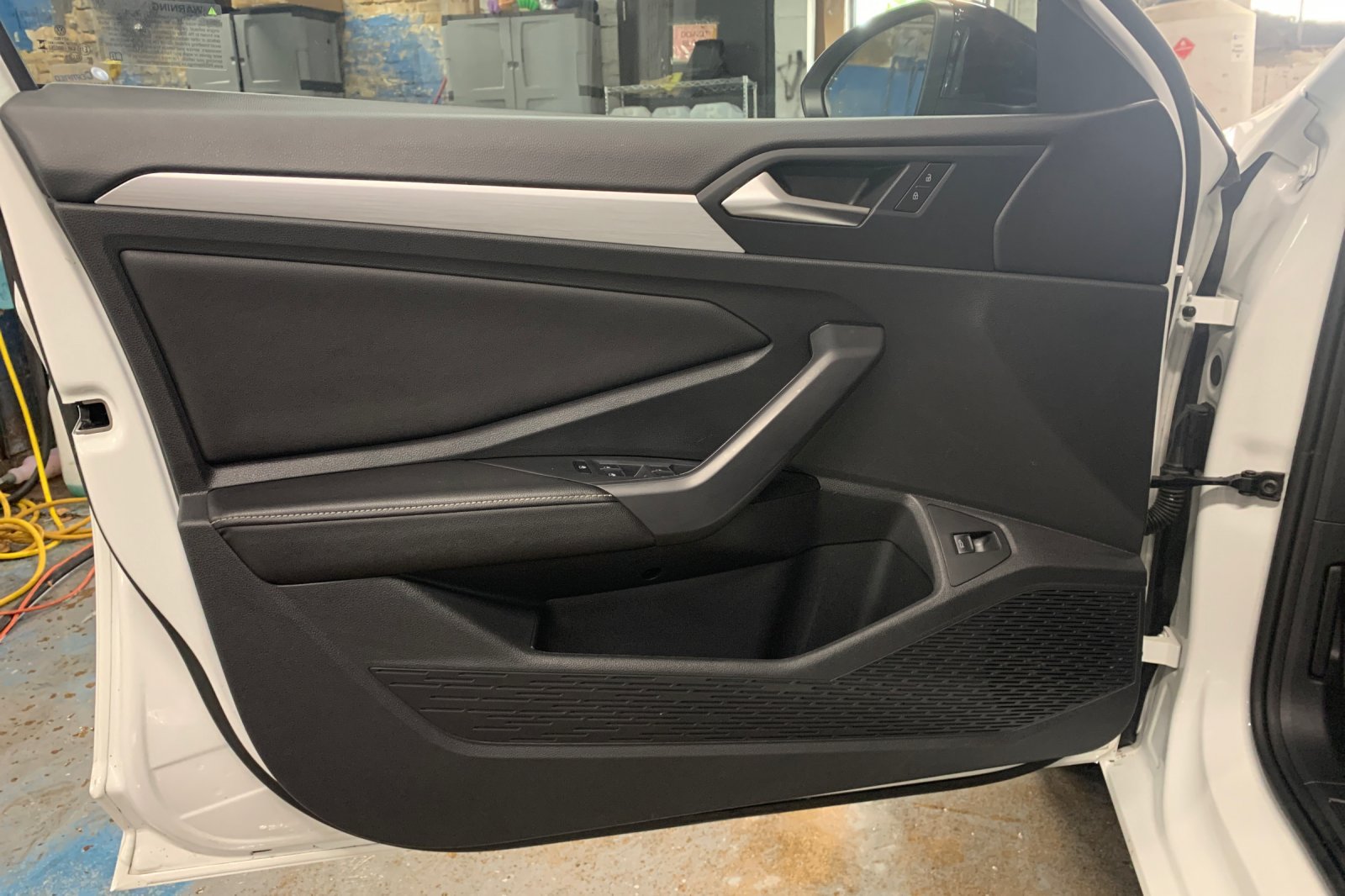 Used 2025 Volkswagen Jetta Sport FWD image 10