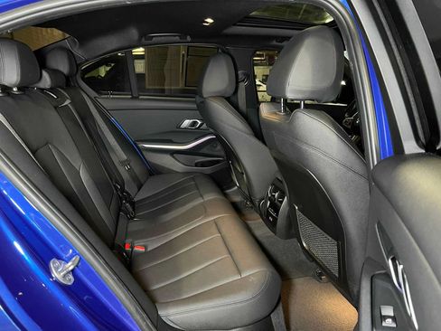Used 2021 BMW 330i Sedan w/ M Sport Package RWD image 14