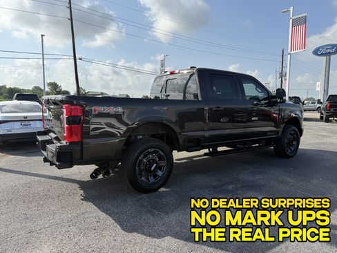 Used 2024 Ford F250 Lariat w/ Sport Appearance Package AWD/4WD image 2
