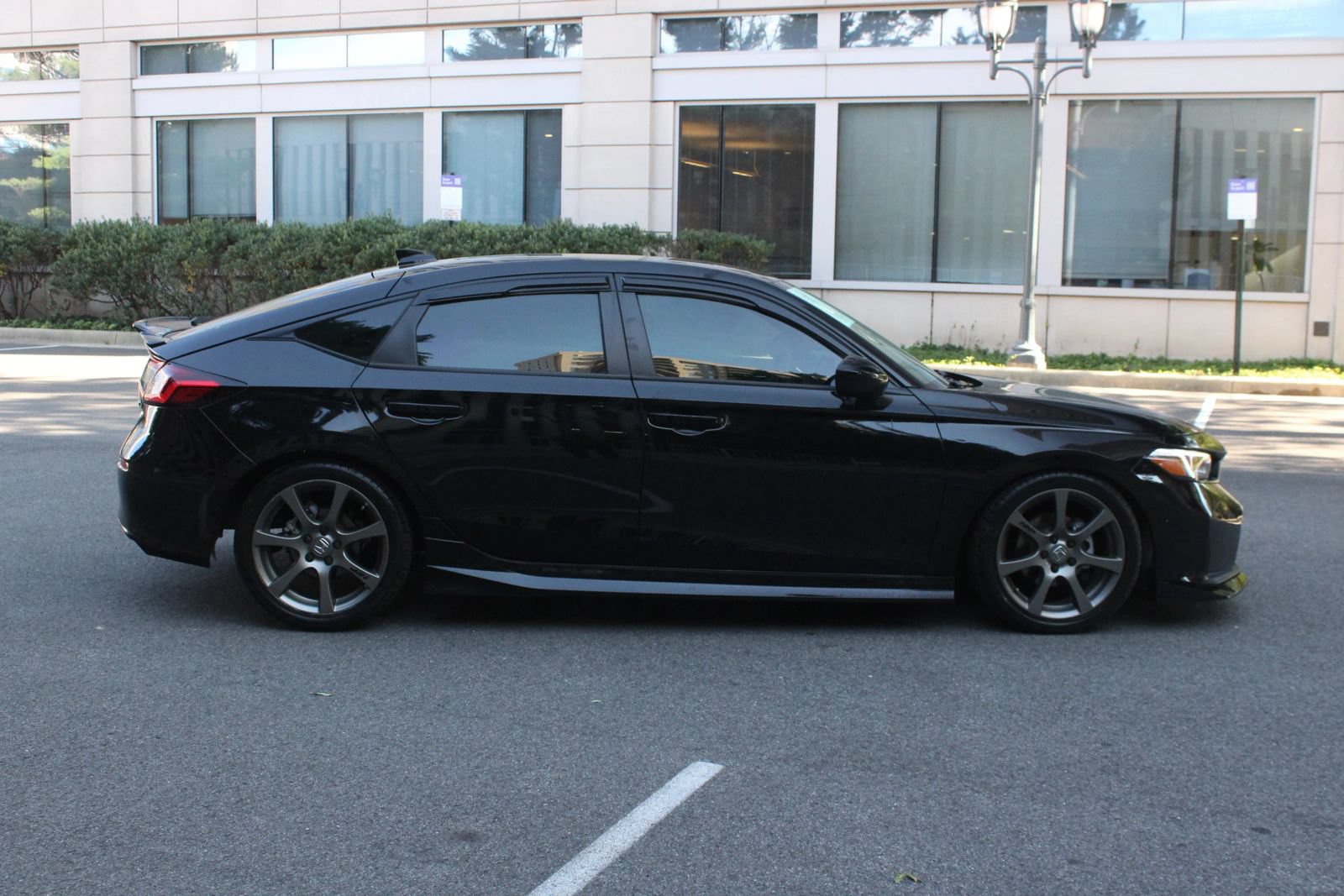 Used 2025 Honda Civic Sport image 6