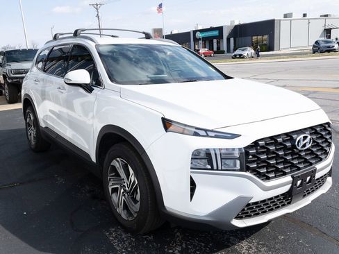 Used 2023 Hyundai Santa Fe SEL FWD image 4