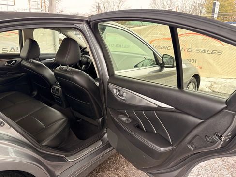 Used 2015 INFINITI Q50 Premium w/ Navigation Package image 24