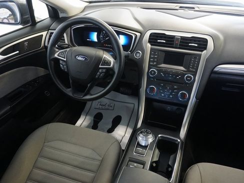 Used 2017 Ford Fusion S image 25