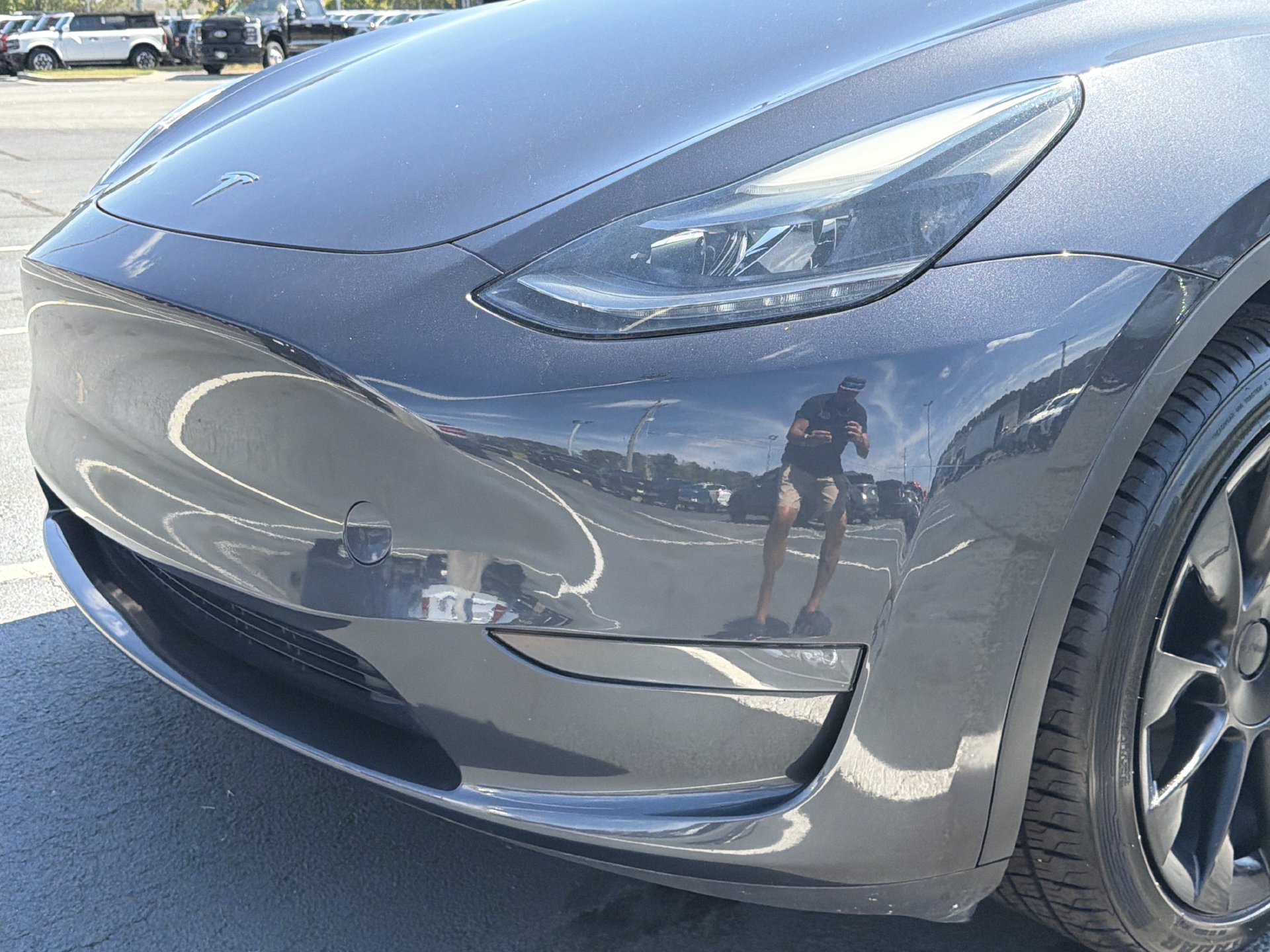 Used 2024 Tesla Model Y Long Range AWD/4WD image 32