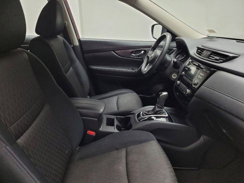 Used 2017 Nissan Rogue S image 21