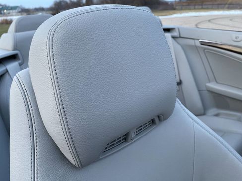 Used 2011 Mercedes-Benz E 350 Cabriolet image 92