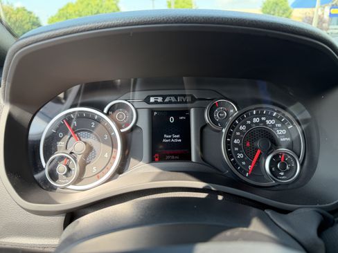 Used 2025 RAM 2500 Tradesman AWD/4WD image 19