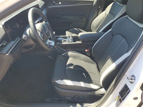 New 2026 Kia K5 GT-Line image 5