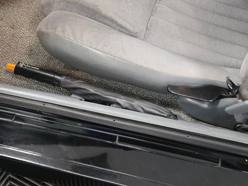 Used 1988 Pontiac Fiero GT image 90