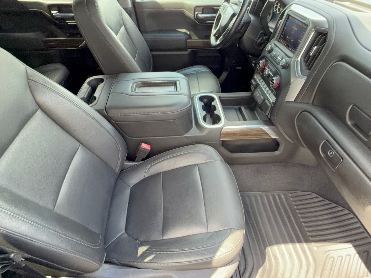 Used 2020 Chevrolet Silverado 1500 RST AWD/4WD image 30