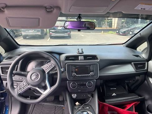 Used 2018 Nissan Leaf S w/ S Charge Package FWD image 8