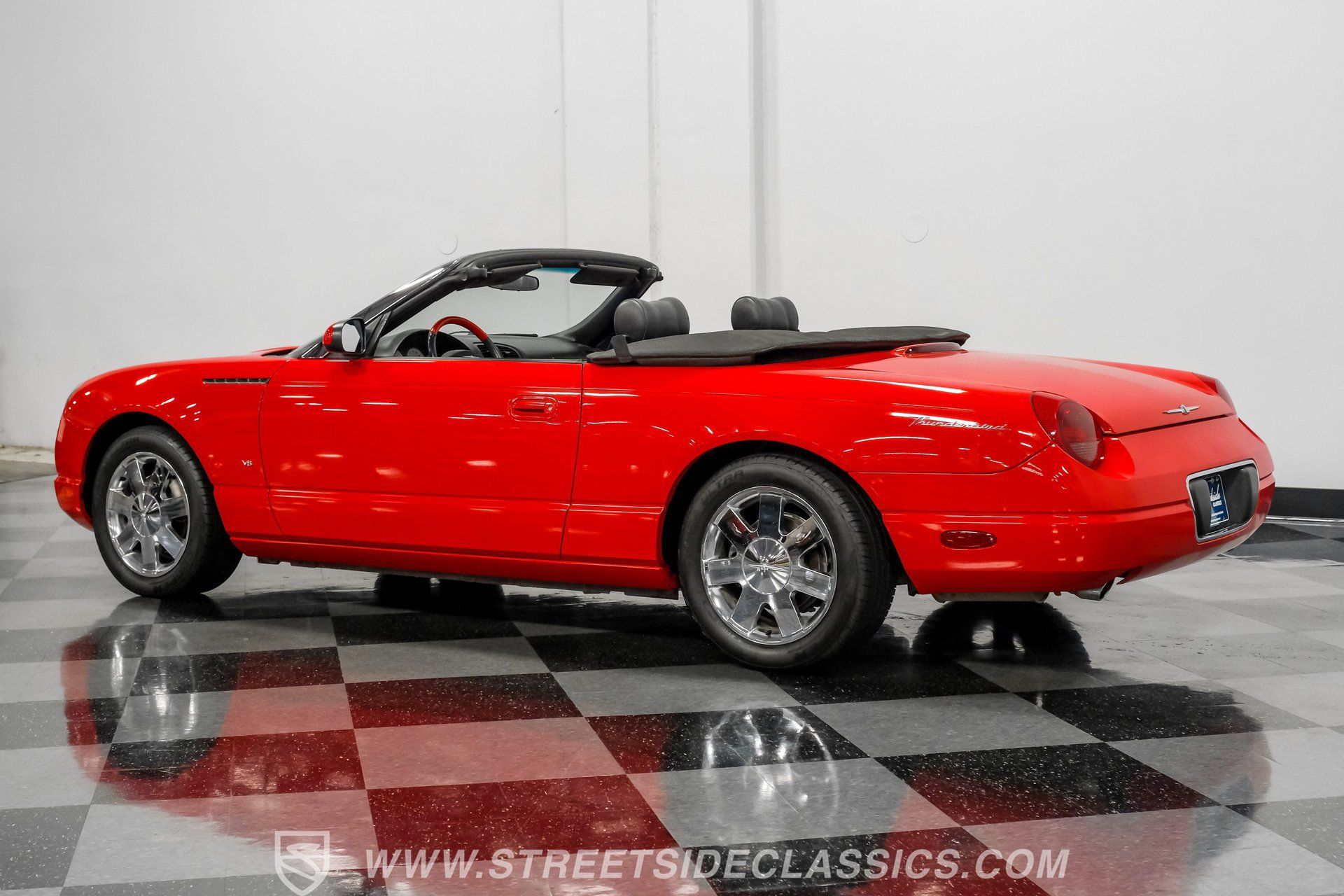 Used 2003 Ford Thunderbird RWD image 7