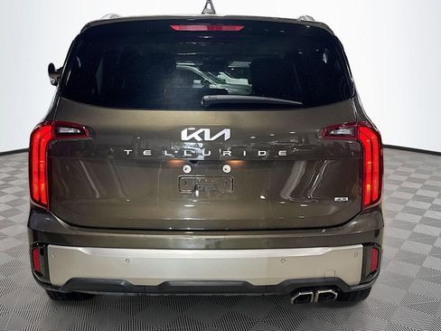Used 2025 Kia Telluride S image 7