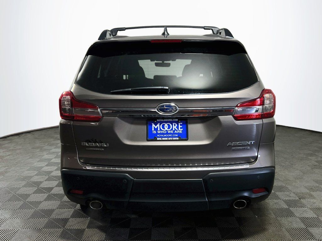Used 2022 Subaru Ascent Limited w/ Technology Package AWD/4WD image 6