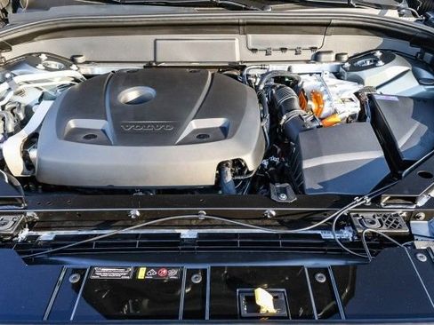 New 2026 Volvo XC60 T8 Ultra image 25