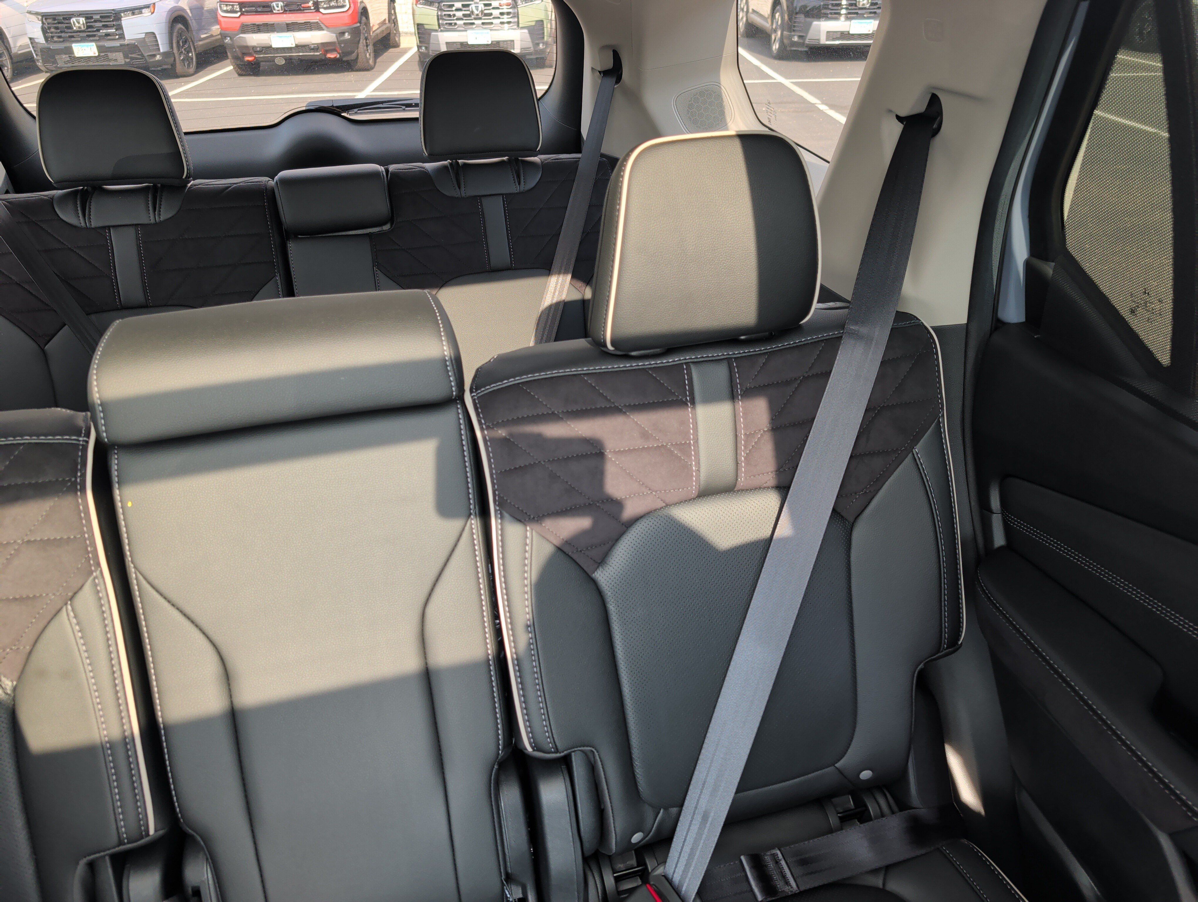 New 2026 Honda Pilot Elite image 14