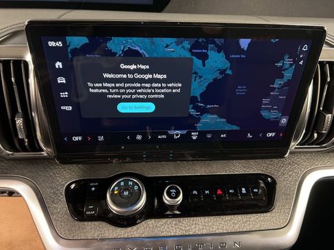 New 2026 Ford Expedition Tremor image 12