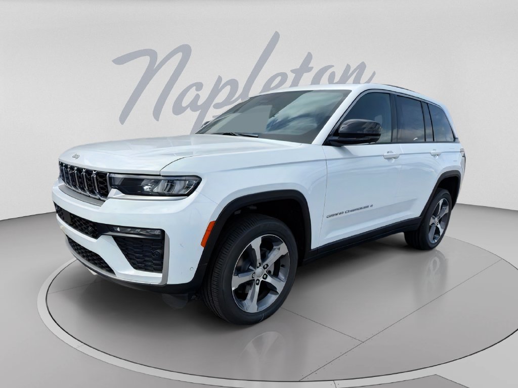 New 2026 Jeep Grand Cherokee Limited w/ Luxury Tech Group II AWD/4WD image 1
