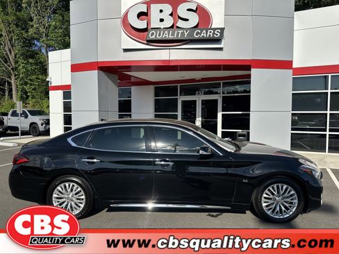 Used 2015 INFINITI Q70 L 5.6 w/ V8 Deluxe Technology Package RWD image 1