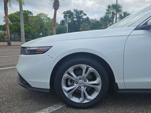 Used 2024 Honda Accord LX image 18