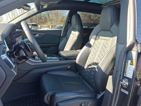 Used 2023 Audi RS Q8 image 13