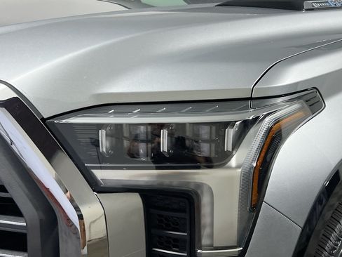 Used 2022 Toyota Tundra 1794 Edition w/ TRD Off-Road Package AWD/4WD image 11
