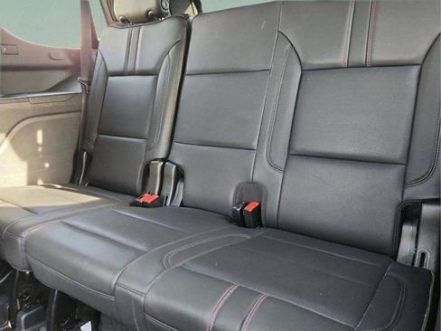 Used 2021 Chevrolet Tahoe RST w/ Luxury Package AWD/4WD image 10