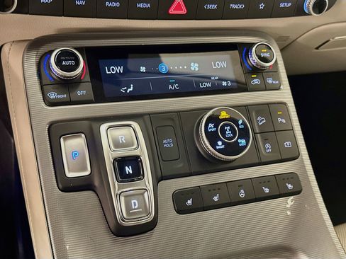 Used 2024 Hyundai Palisade Calligraphy AWD/4WD image 24