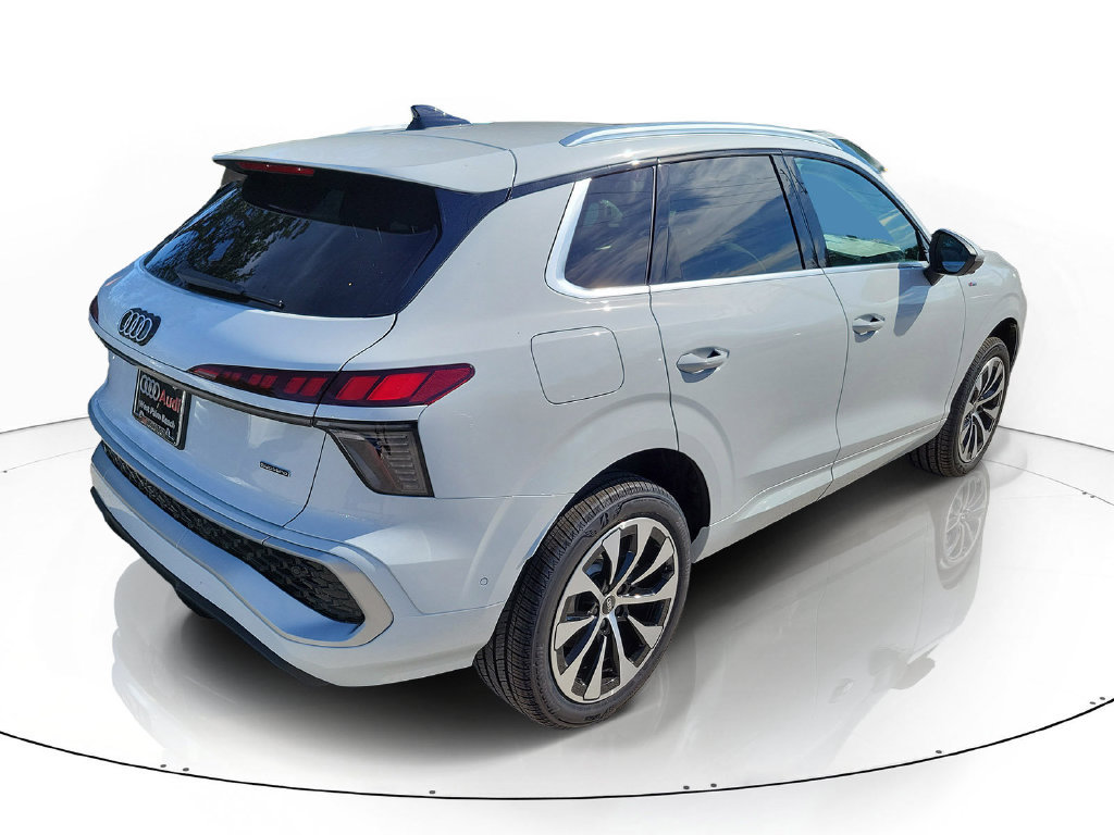 New 2026 Audi Q3 quattro 2.0T AWD/4WD image 4