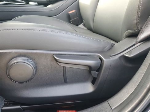 Certified 2024 MAZDA CX-30 AWD 2.5 S w/ Select Sport Pkg image 18