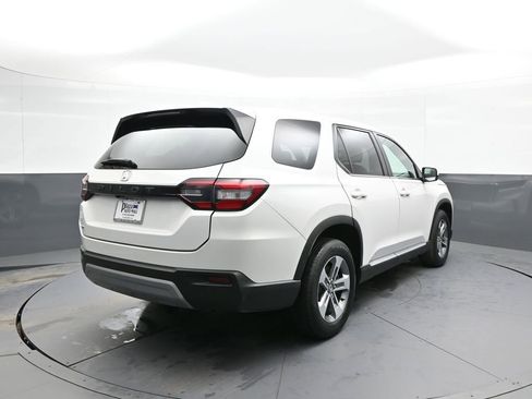 Used 2023 Honda Pilot EX-L image 6