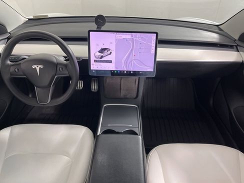 Used 2021 Tesla Model 3 Performance image 15