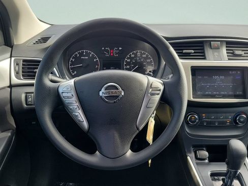 Used 2017 Nissan Sentra S FWD image 13