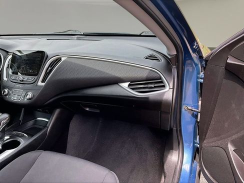 Used 2024 Chevrolet Malibu LT FWD image 28