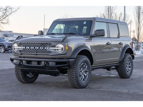 New 2025 Ford Bronco Badlands AWD/4WD image 14