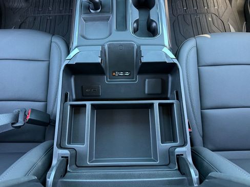 New 2026 GMC Sierra 1500 SLT AWD/4WD image 36