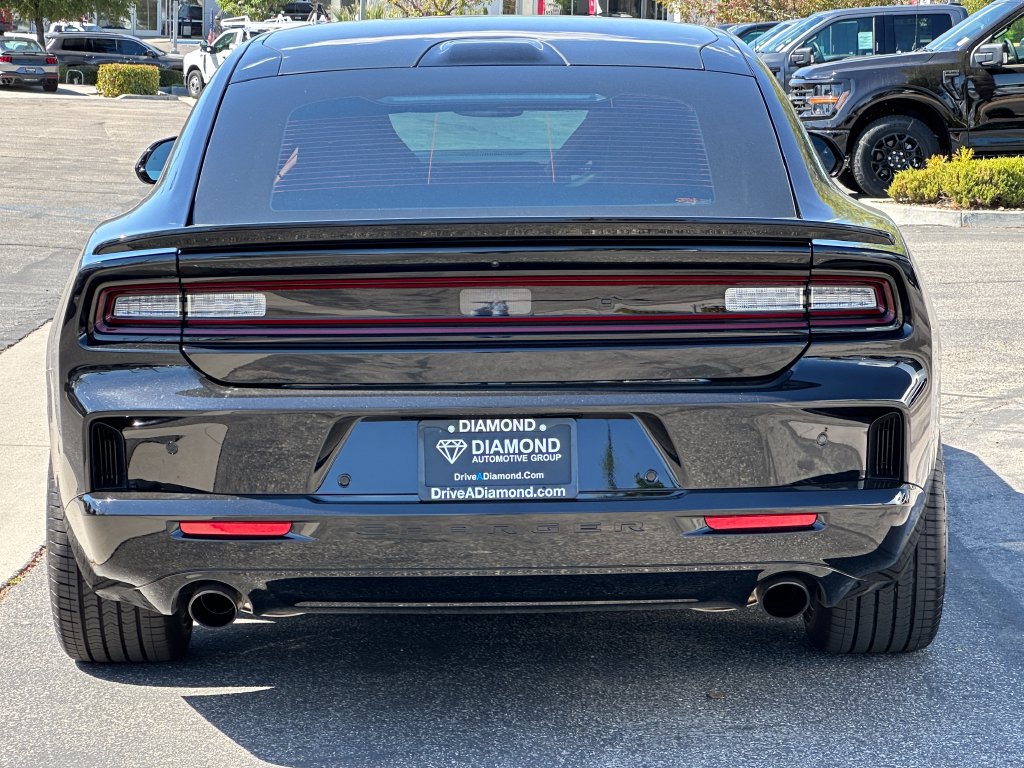 Used 2026 Dodge Charger Scat Pack AWD/4WD image 6