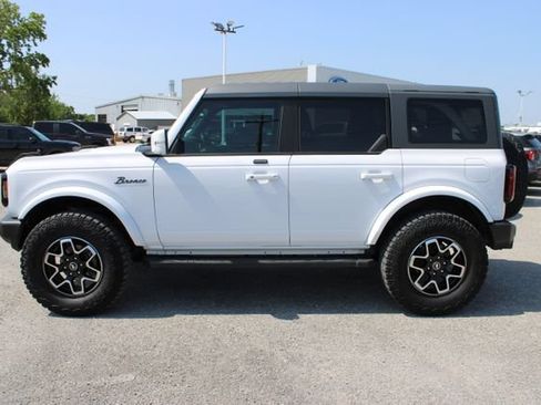 Used 2021 Ford Bronco Outer Banks AWD/4WD image 9
