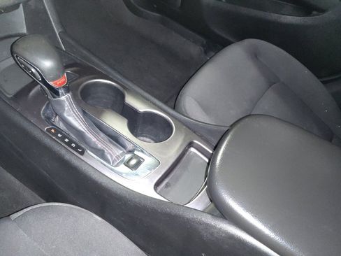 Used 2022 Chevrolet Malibu RS image 26