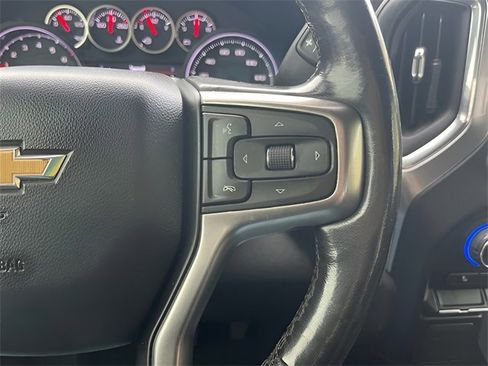 Used 2020 Chevrolet Silverado 1500 LT w/ Texas Edition image 18