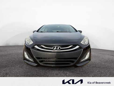 Used 2014 Hyundai Elantra GT w/ Option Group 03 image 8