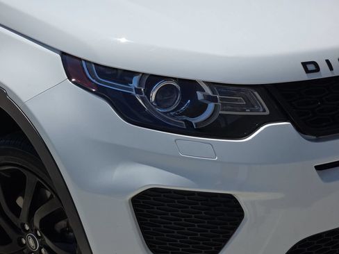 Certified 2018 Land Rover Discovery Sport HSE AWD/4WD image 35