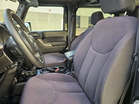 Used 2014 Jeep Wrangler Sport AWD/4WD image 10