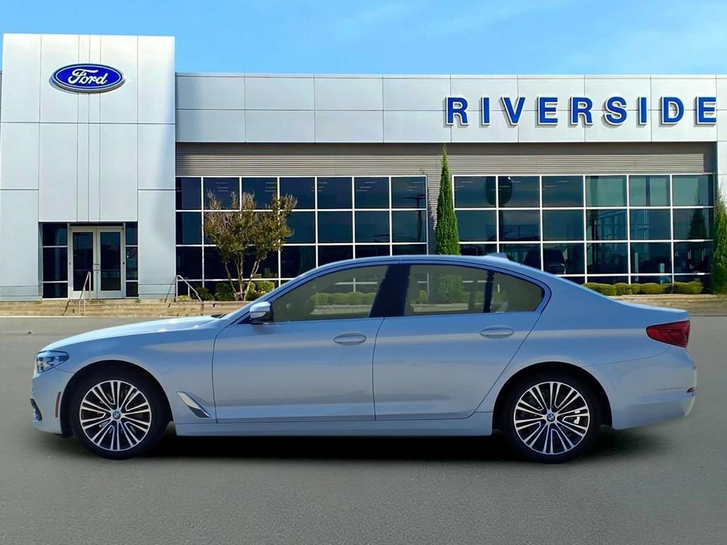 Used 2019 BMW 530i w/ Convenience Package RWD image 4