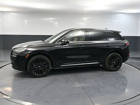 Used 2022 Lincoln Corsair Reserve w/ Equipment Group 201A image 12