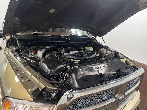 Used 2015 RAM 3500 Laramie Longhorn image 19