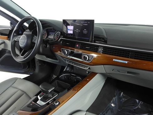 Used 2022 Audi A4 2.0T Premium w/ 18" Wheel Package image 13